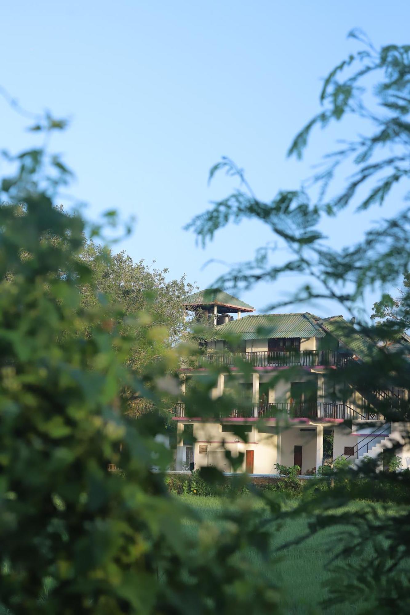 Birdsong Leisure Resort Tissamaharama Εξωτερικό φωτογραφία